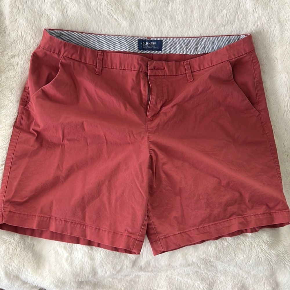 Women’s Old Navy shorts